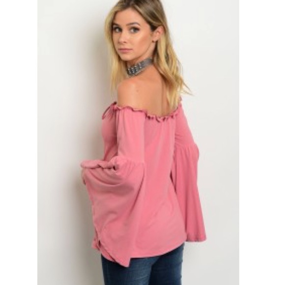 Hip Sexy Shoulders Top 🌸 Sale - Picture 4 of 6